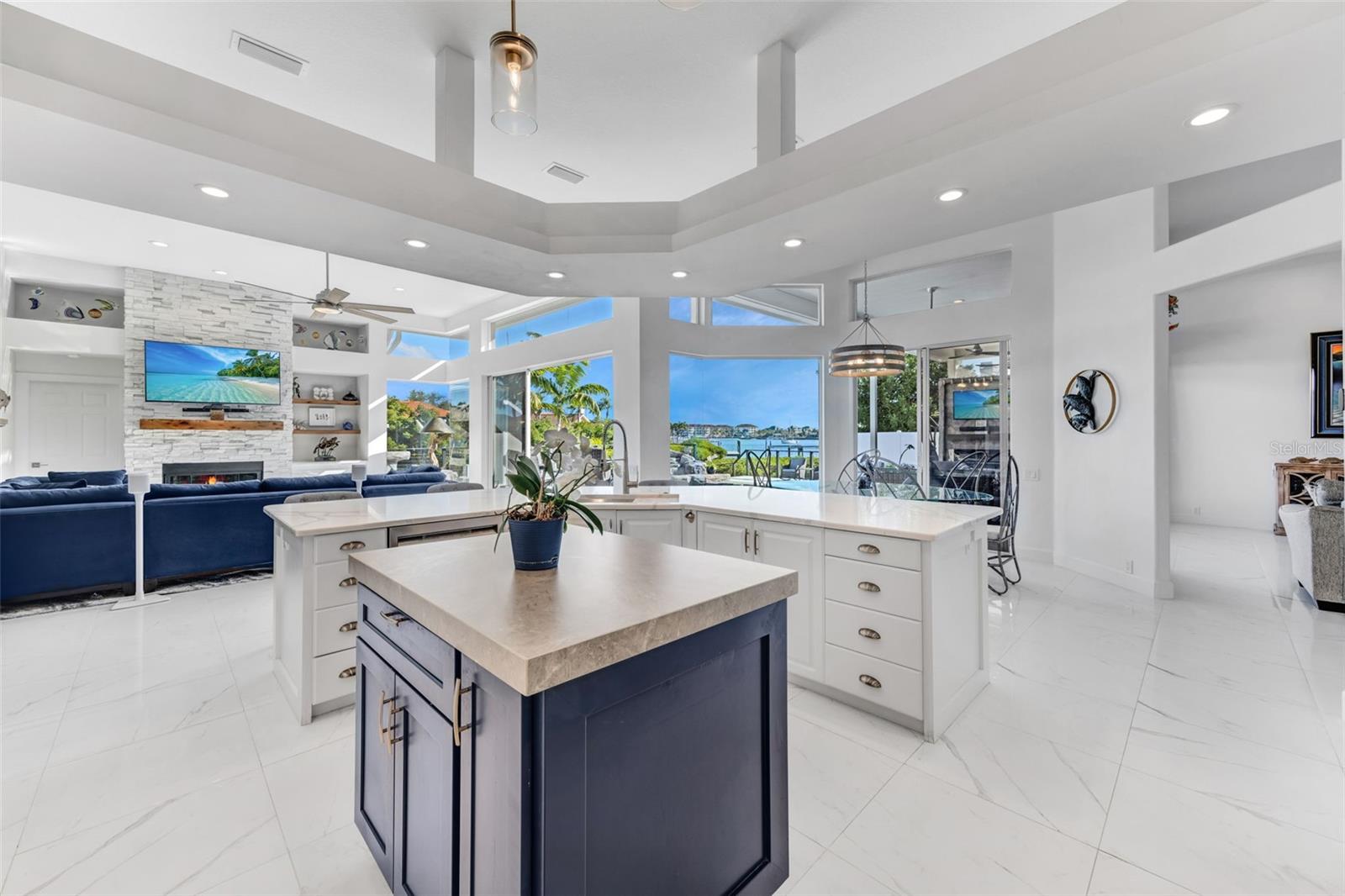 Image 17 of 73 For 1307 Alhambra Drive