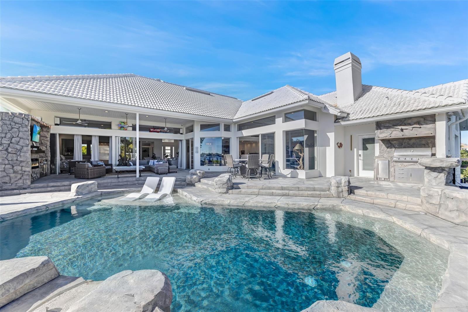 Image 2 of 73 For 1307 Alhambra Drive