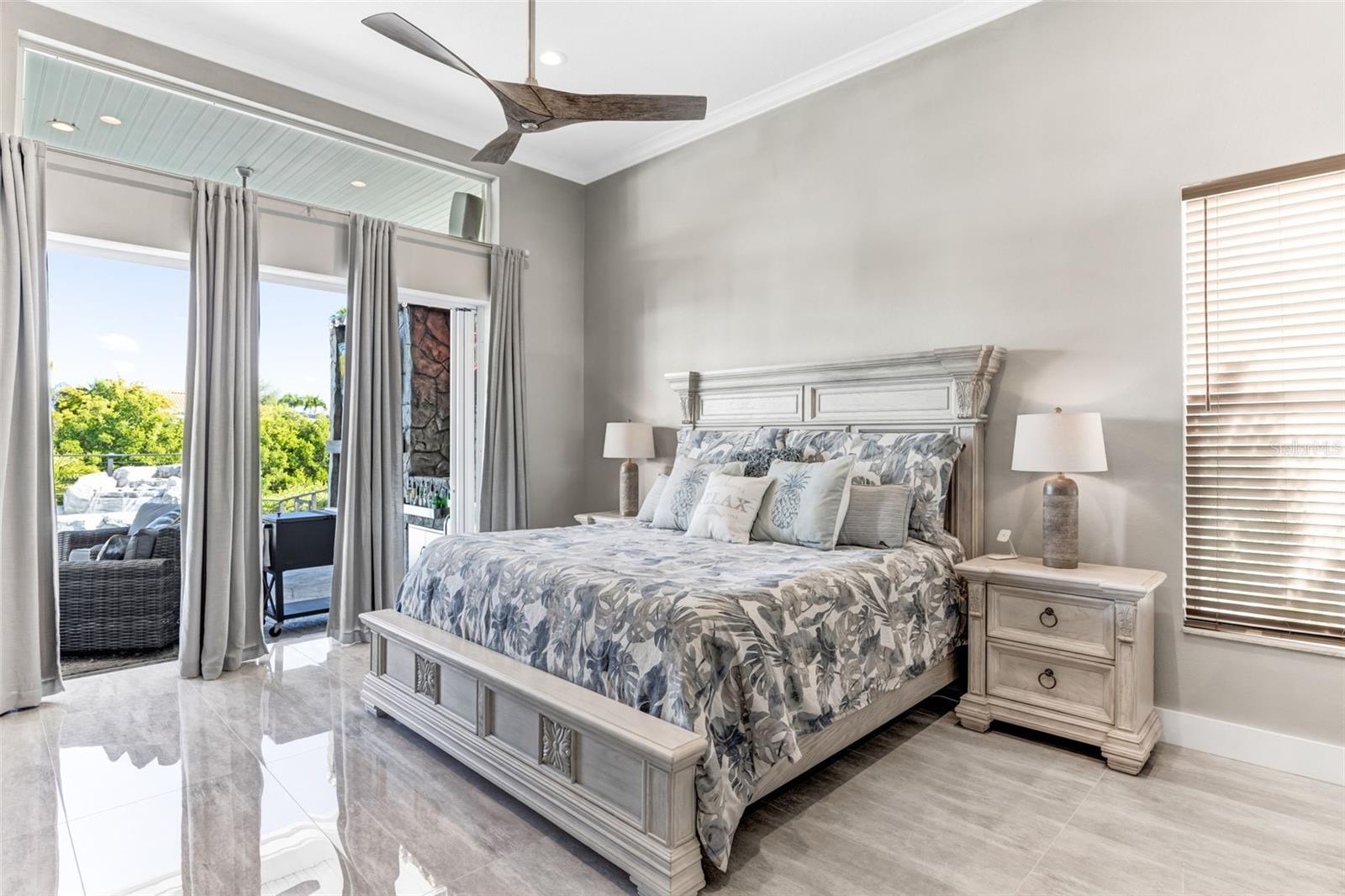 Image 22 of 73 For 1307 Alhambra Drive