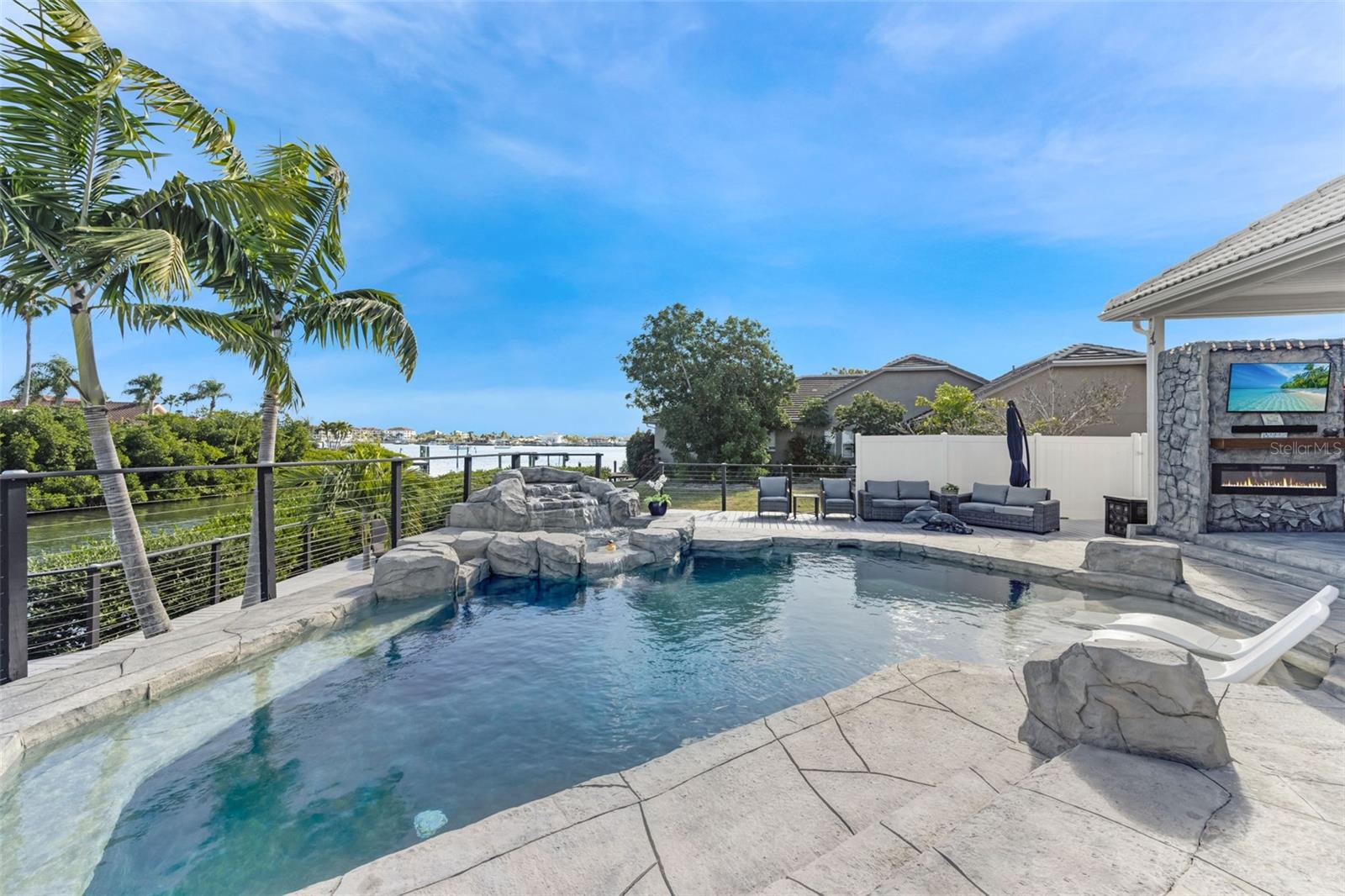 Image 55 of 73 For 1307 Alhambra Drive