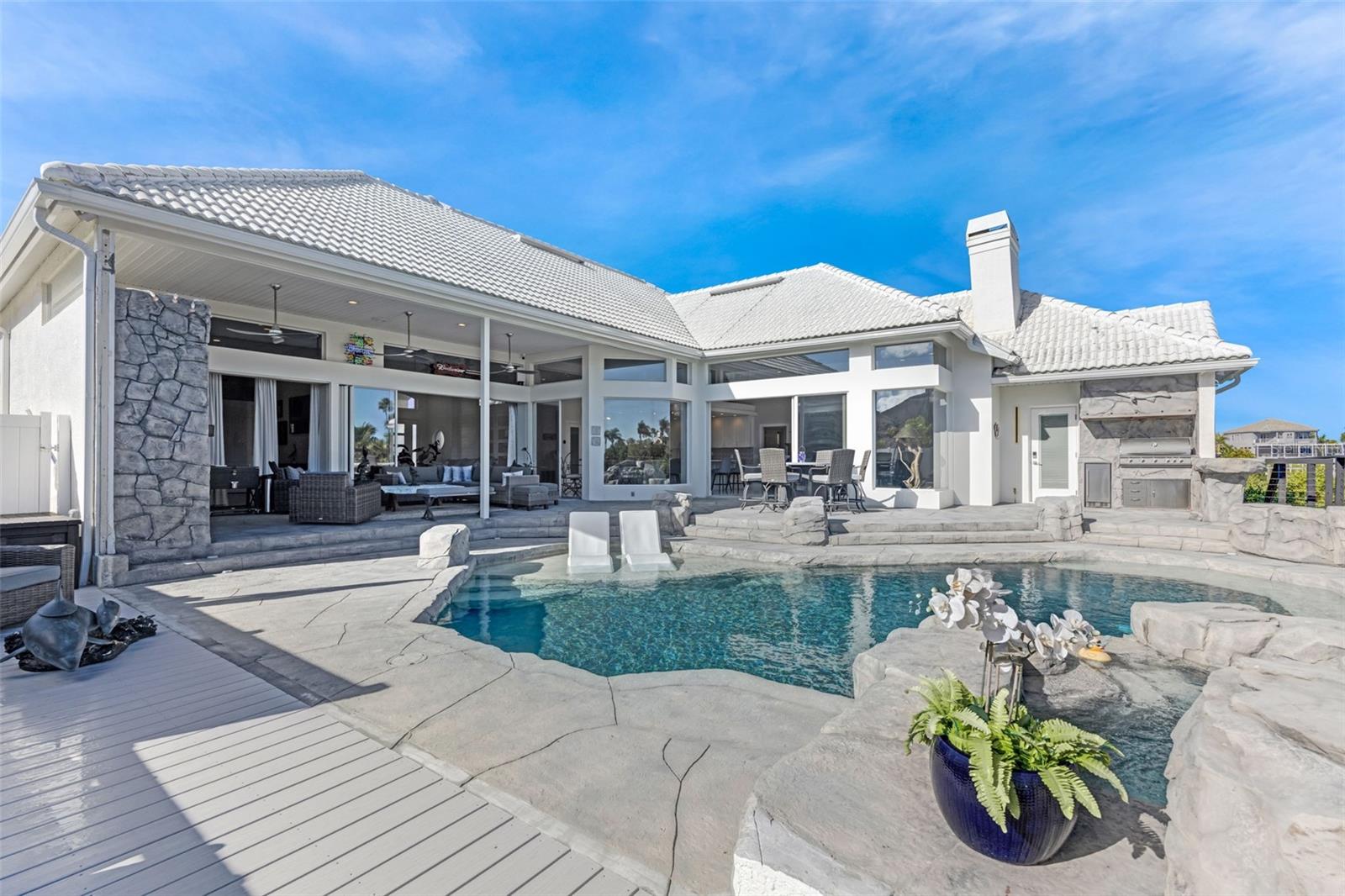 Image 57 of 73 For 1307 Alhambra Drive