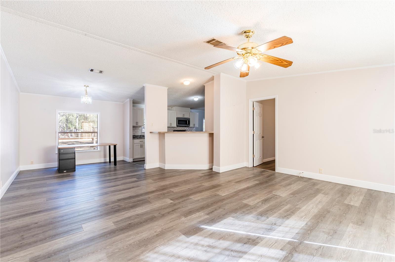 Image 10 of 43 For 16314 Tiger Trail