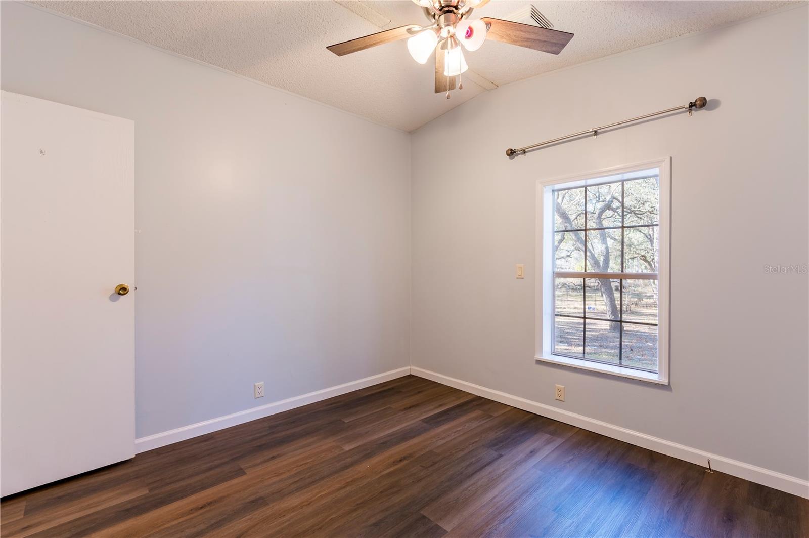 Image 37 of 43 For 16314 Tiger Trail