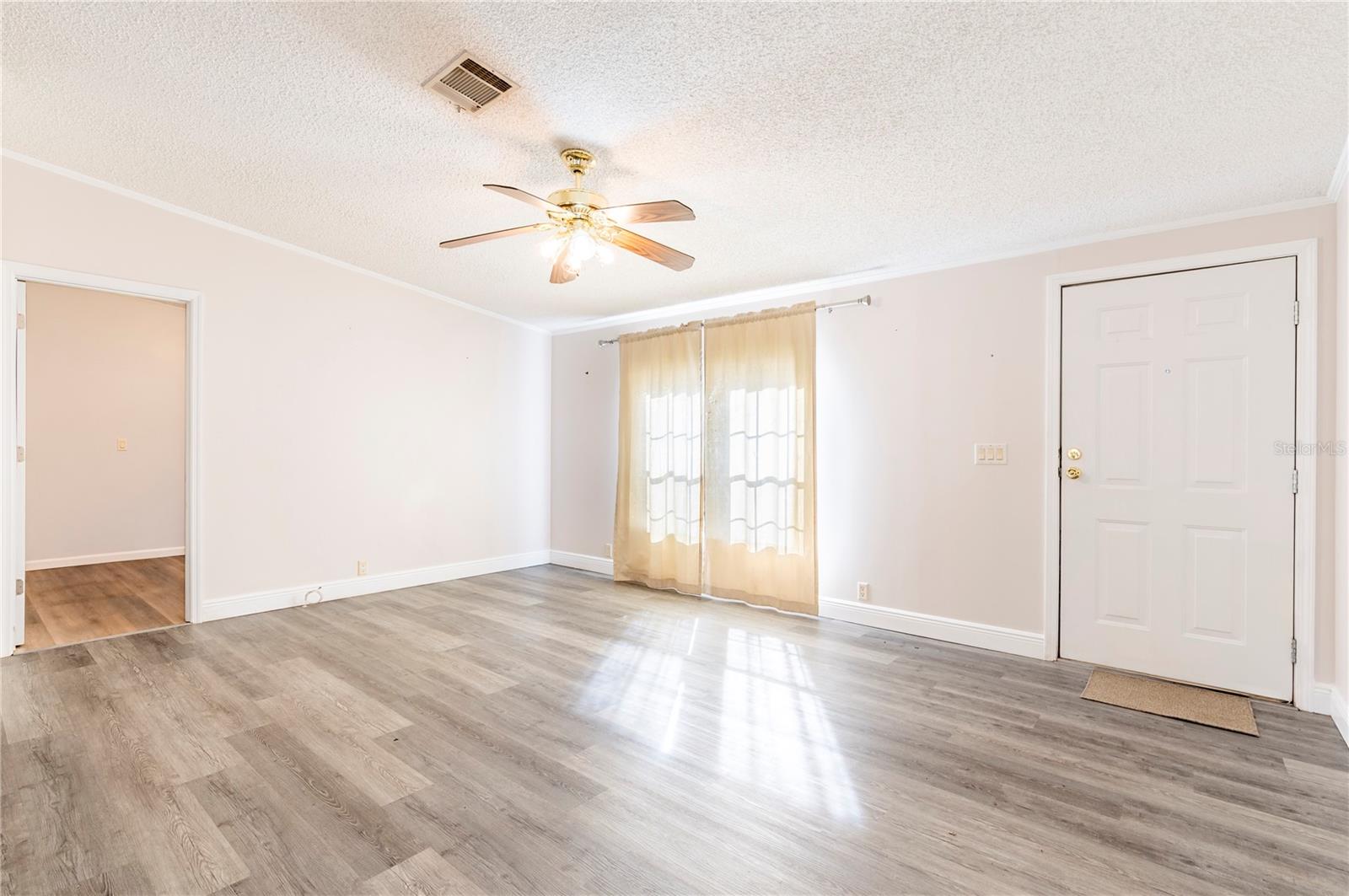 Image 7 of 43 For 16314 Tiger Trail