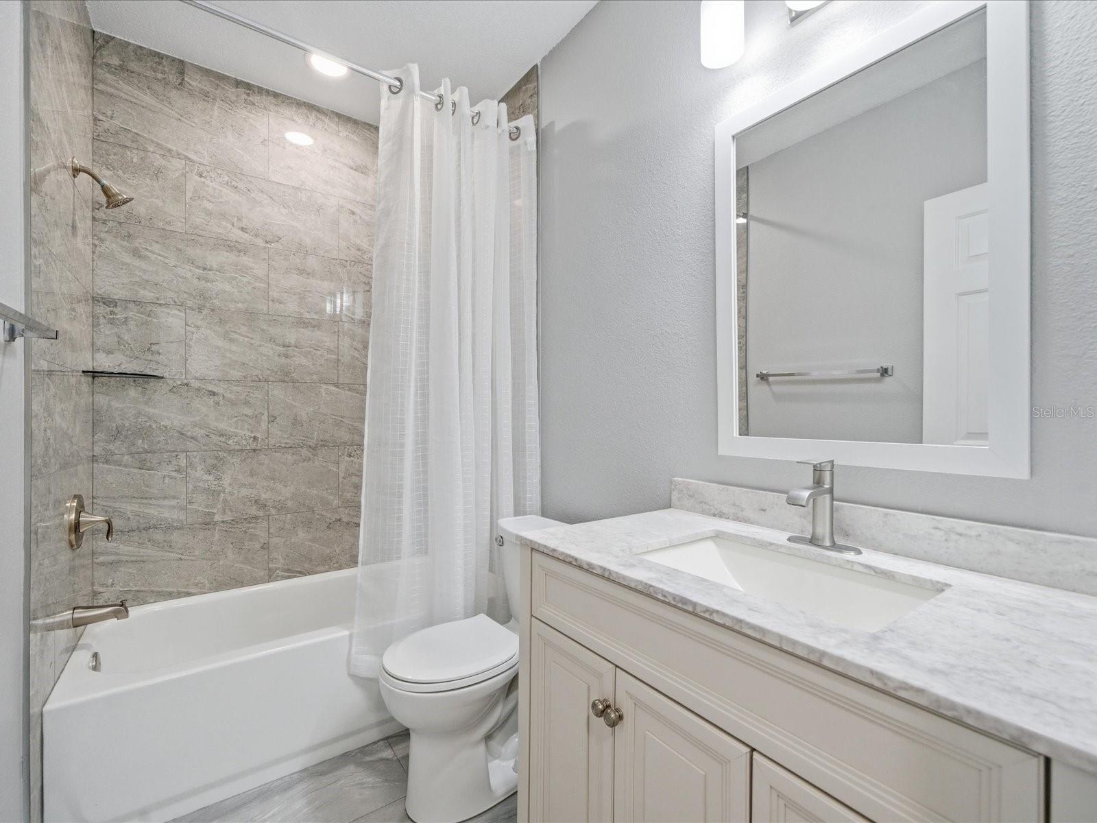 Image 10 of 52 For 11510 Shipwatch Drive 1372