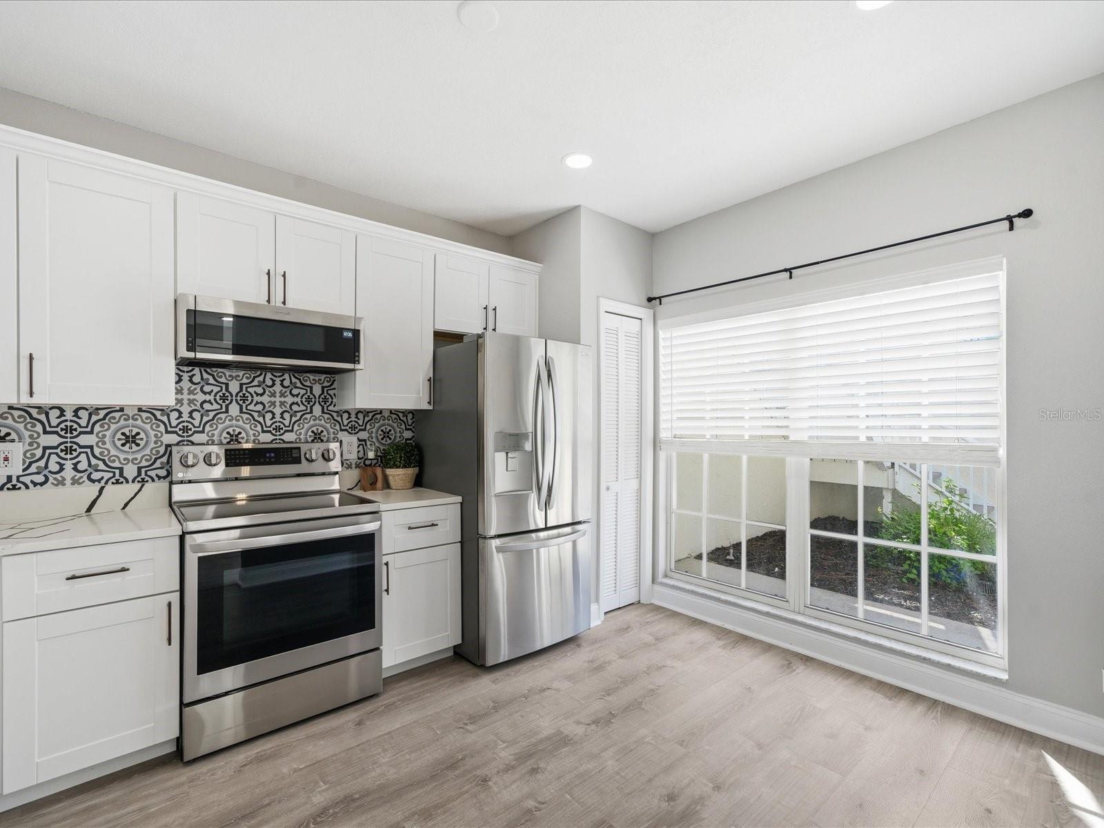 Image 13 of 52 For 11510 Shipwatch Drive 1372