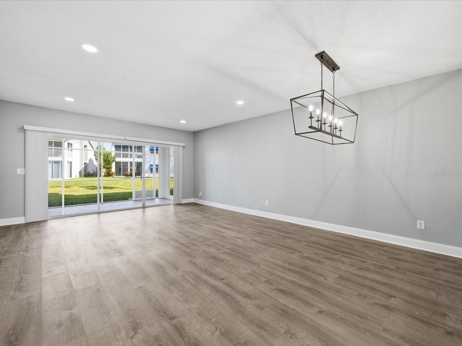 Image 17 of 52 For 11510 Shipwatch Drive 1372