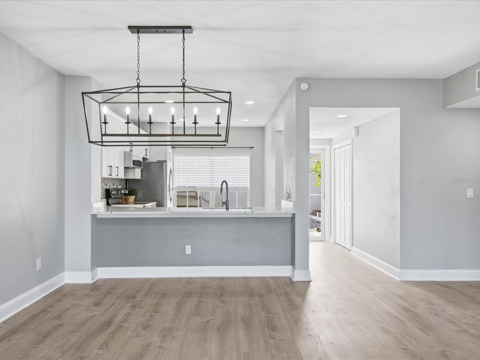 Image 22 of 52 For 11510 Shipwatch Drive 1372