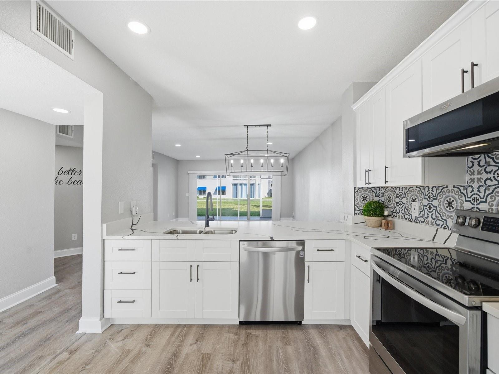 Image 24 of 52 For 11510 Shipwatch Drive 1372