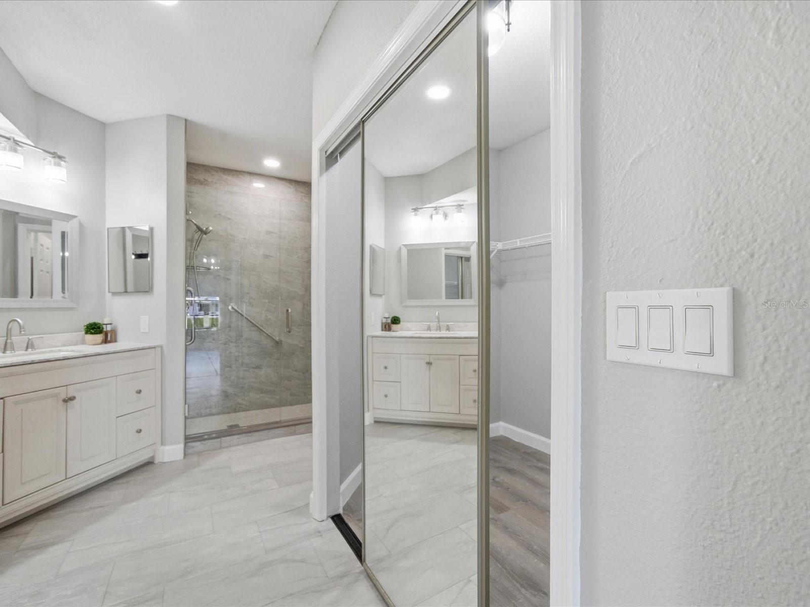 Image 36 of 52 For 11510 Shipwatch Drive 1372