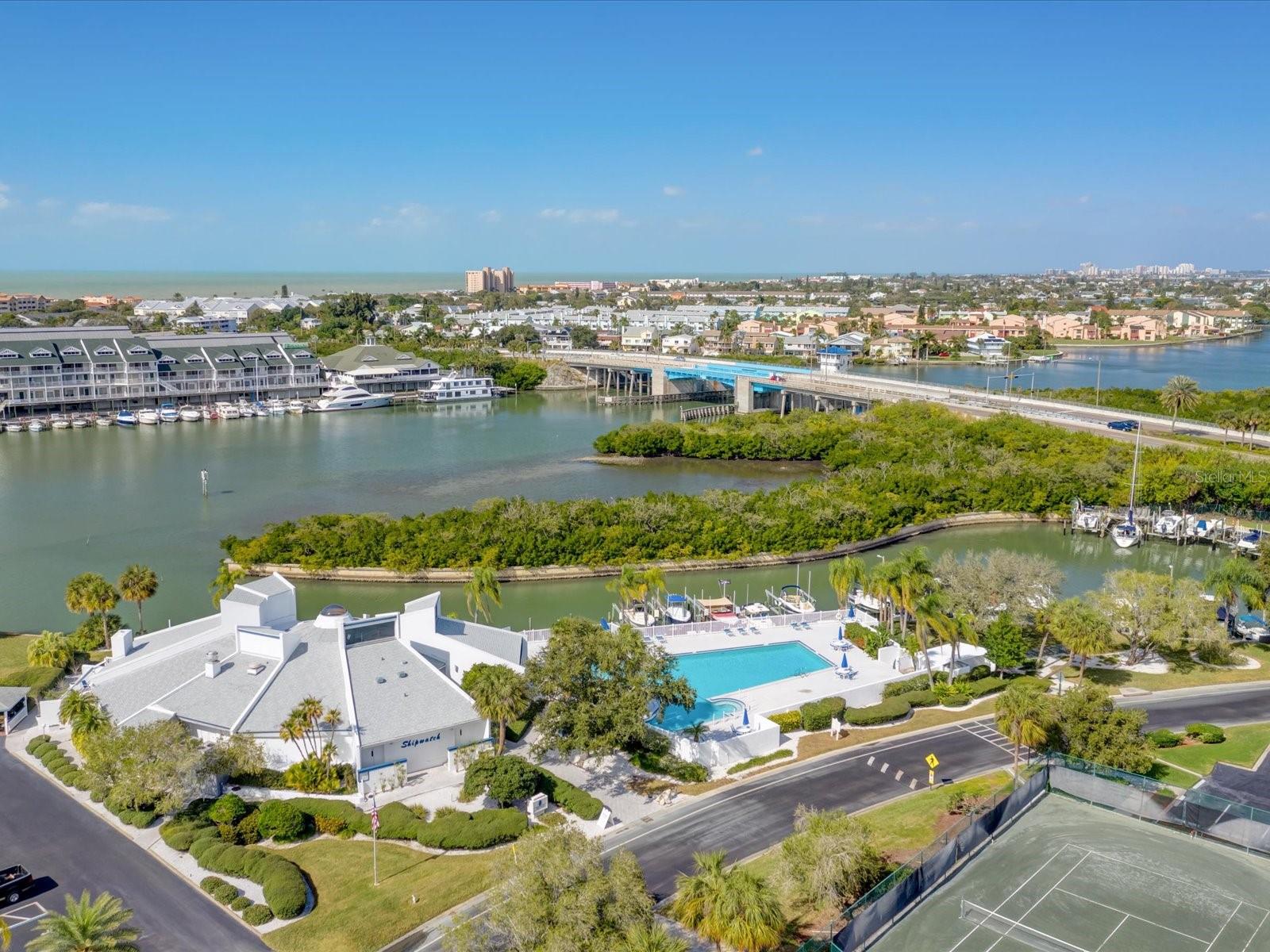 Image 46 of 52 For 11510 Shipwatch Drive 1372