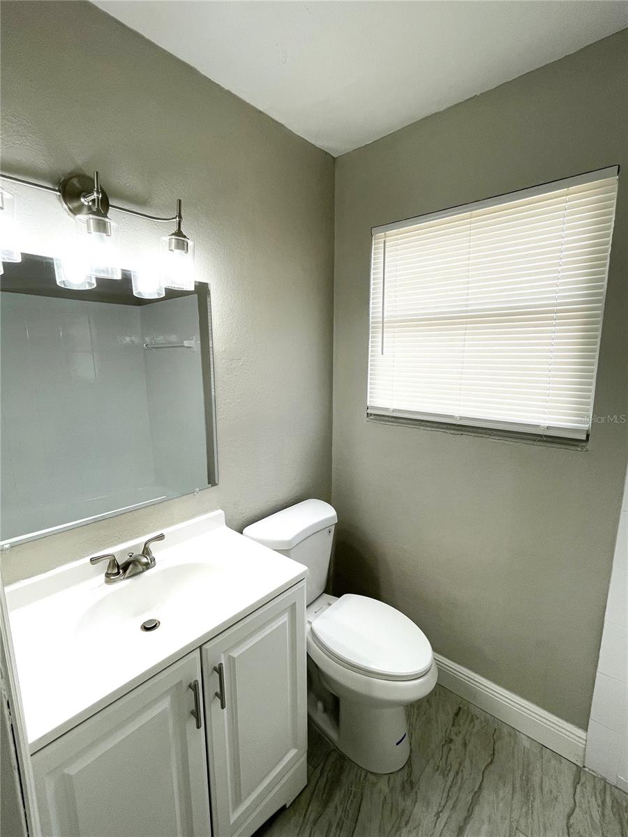 Image 17 of 23 For 8310 Croton Avenue