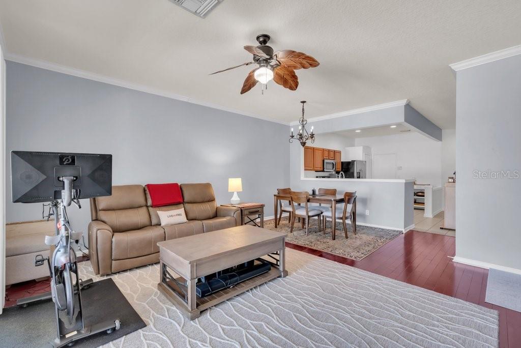 Image 12 of 34 For 6607 Shining Sun Court