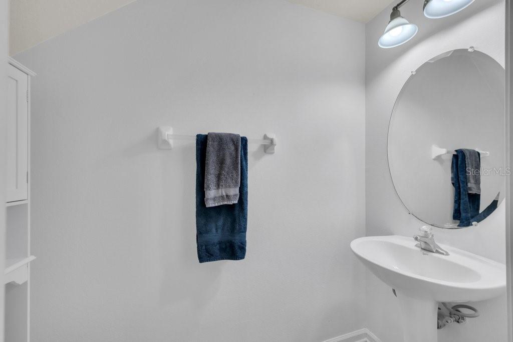 Image 15 of 34 For 6607 Shining Sun Court