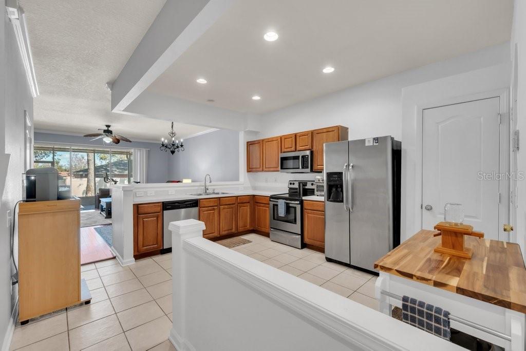 Image 5 of 34 For 6607 Shining Sun Court