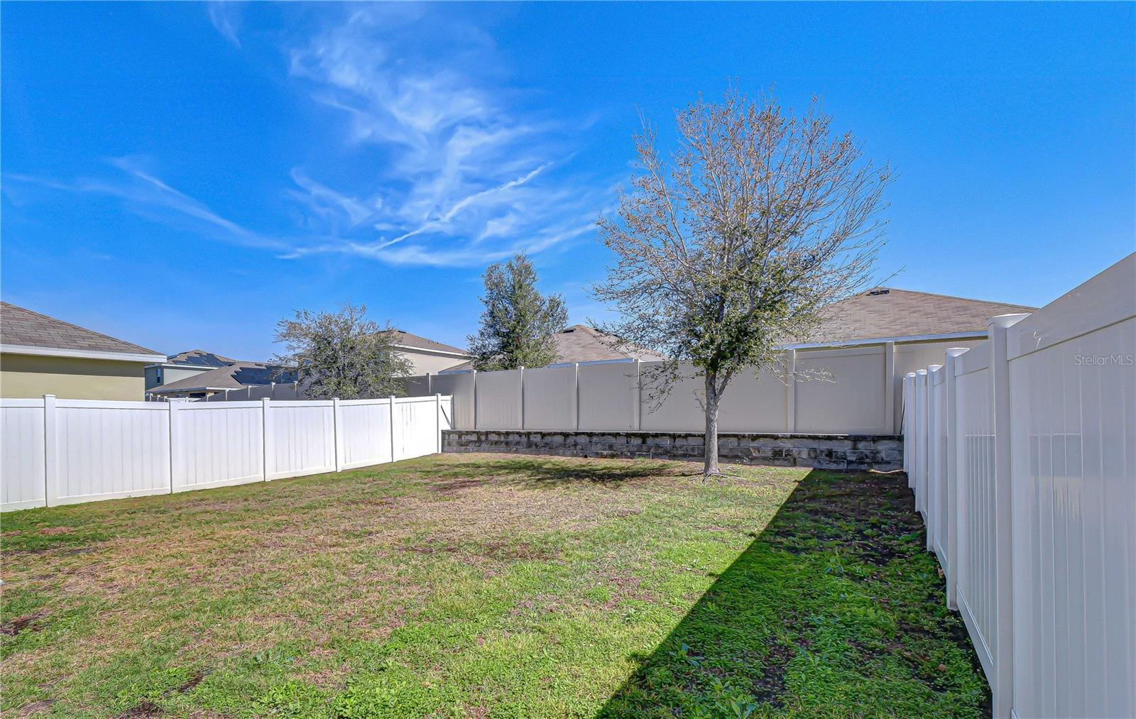 Image 50 of 77 For 11019 Leland Groves Dr