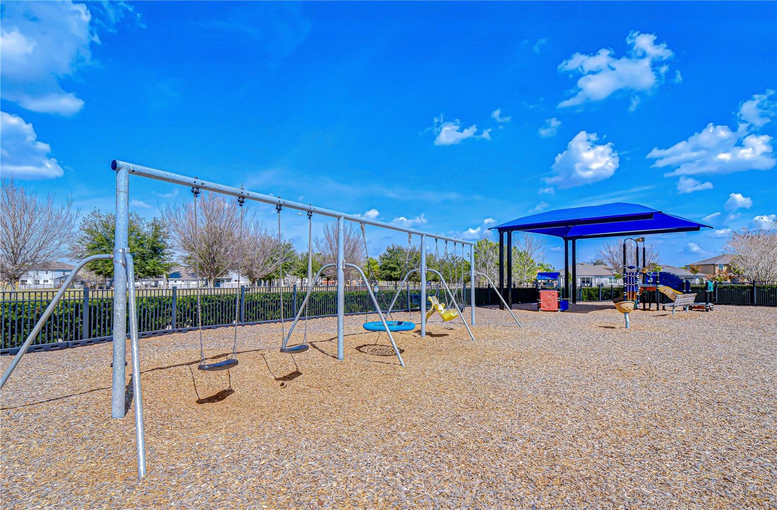 Image 73 of 77 For 11019 Leland Groves Dr