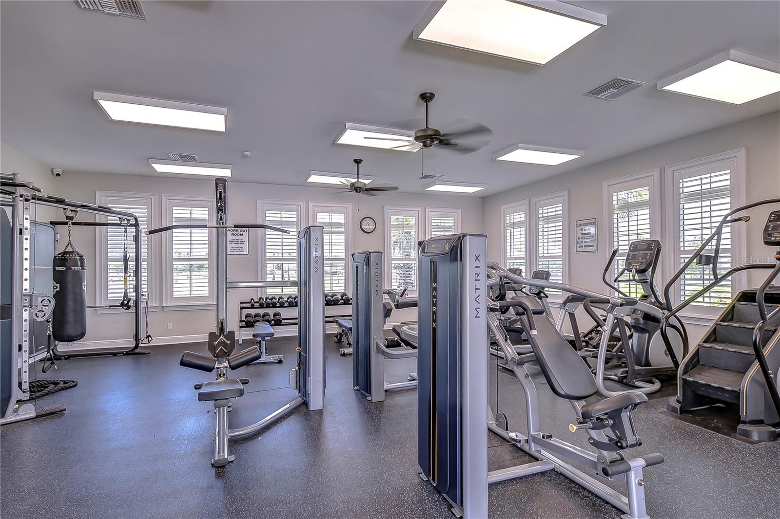 Image 76 of 77 For 11019 Leland Groves Dr