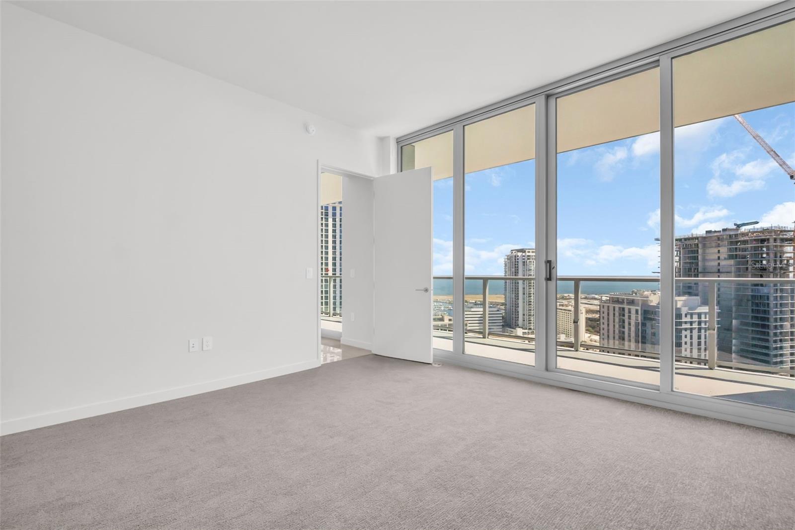 Image 32 of 70 For 400 Central Avenue 2605