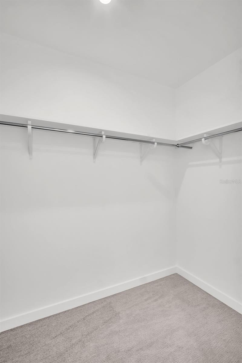 Image 35 of 70 For 400 Central Avenue 2605