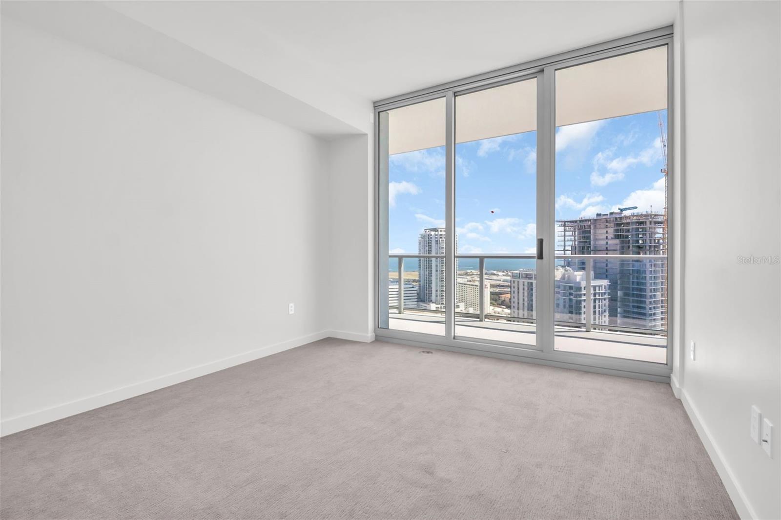 Image 38 of 70 For 400 Central Avenue 2605