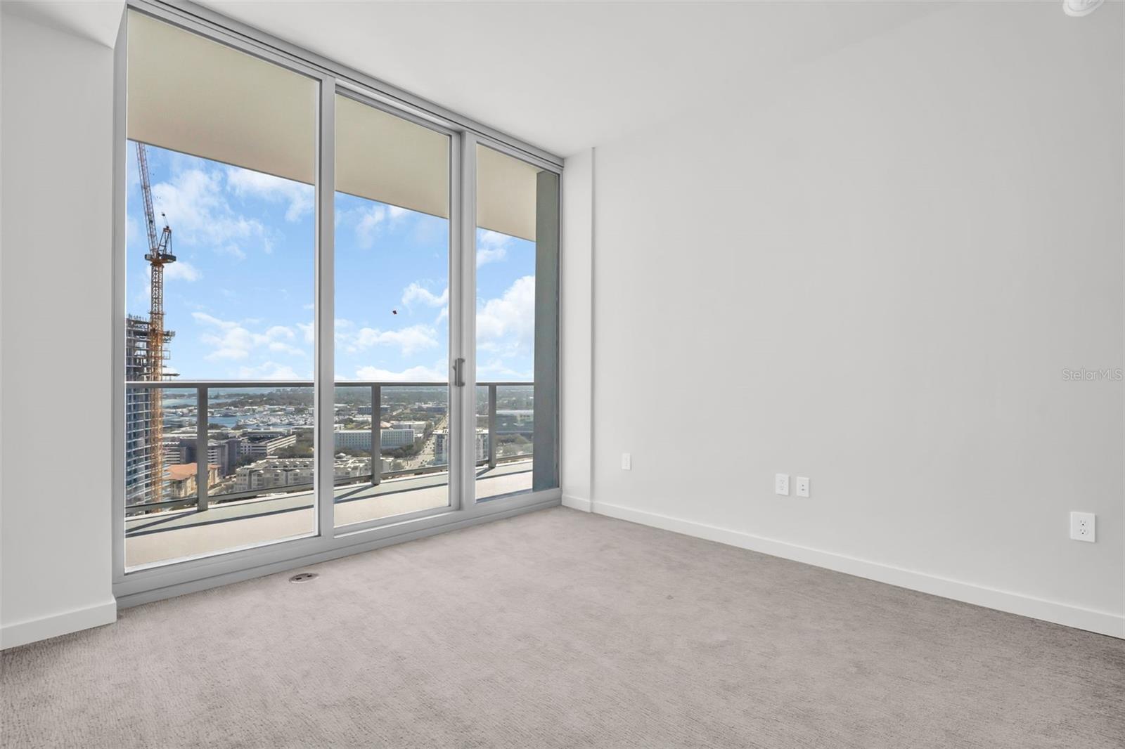 Image 39 of 70 For 400 Central Avenue 2605