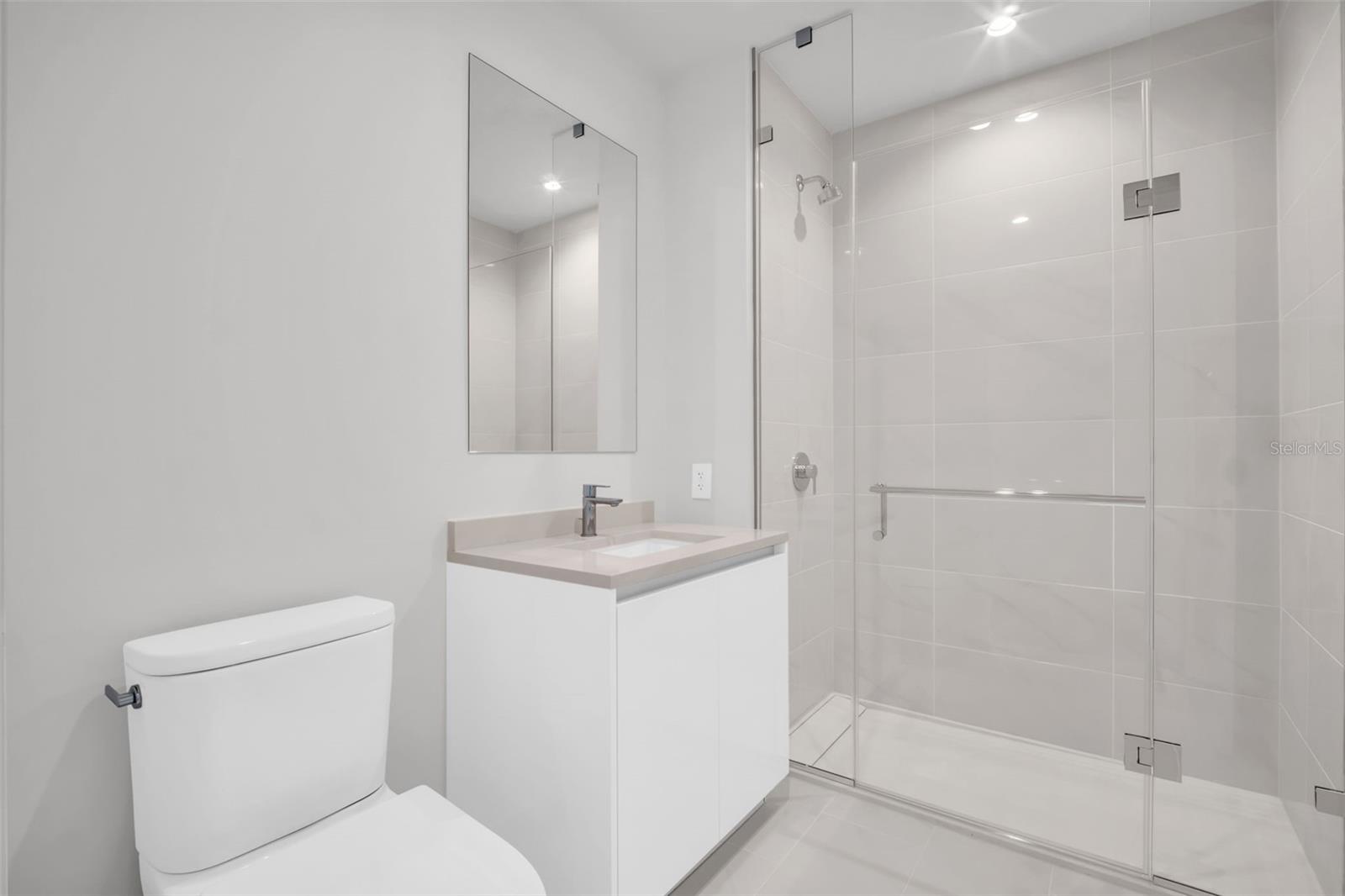 Image 42 of 70 For 400 Central Avenue 2605