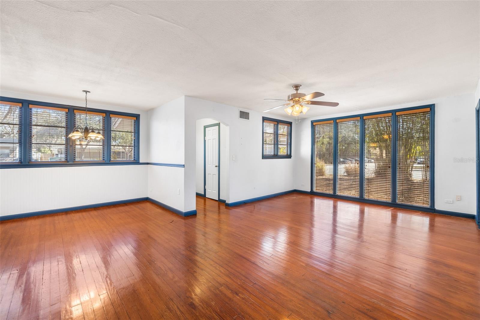 Image 11 of 62 For 7002 53rd Street N