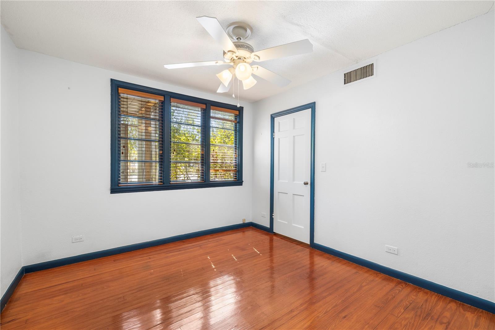 Image 17 of 62 For 7002 53rd Street N