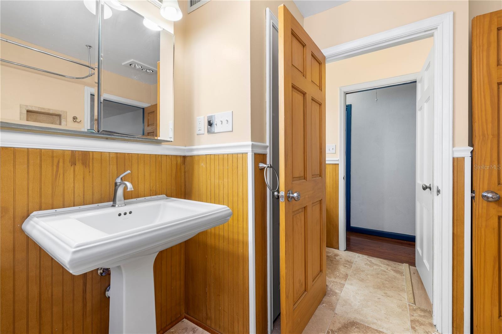 Image 25 of 62 For 7002 53rd Street N