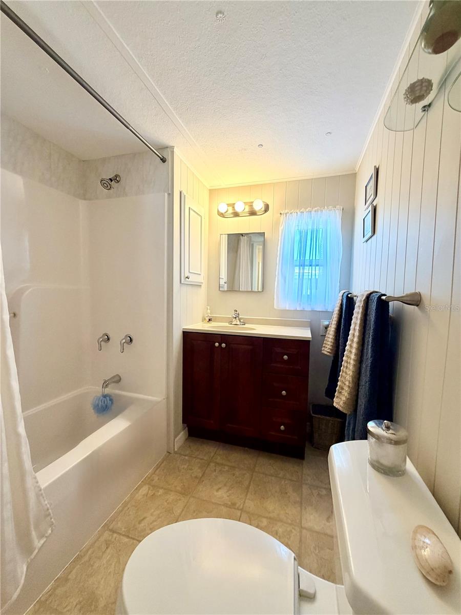 Image 12 of 29 For 9790 66th Street N 466