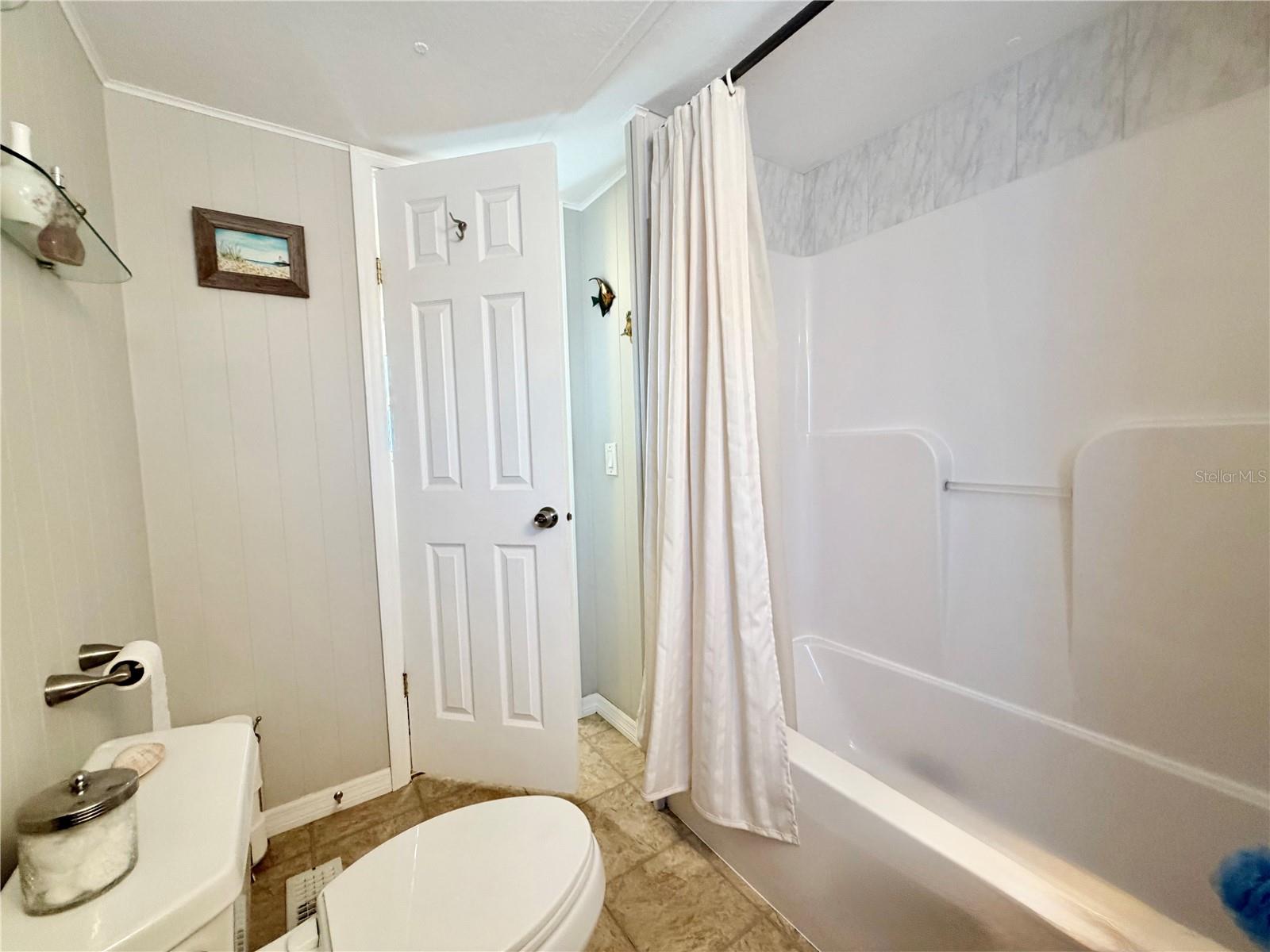 Image 13 of 29 For 9790 66th Street N 466