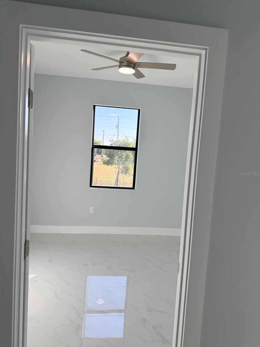 Image 21 of 62 For 313 El Dorado Boulevard N