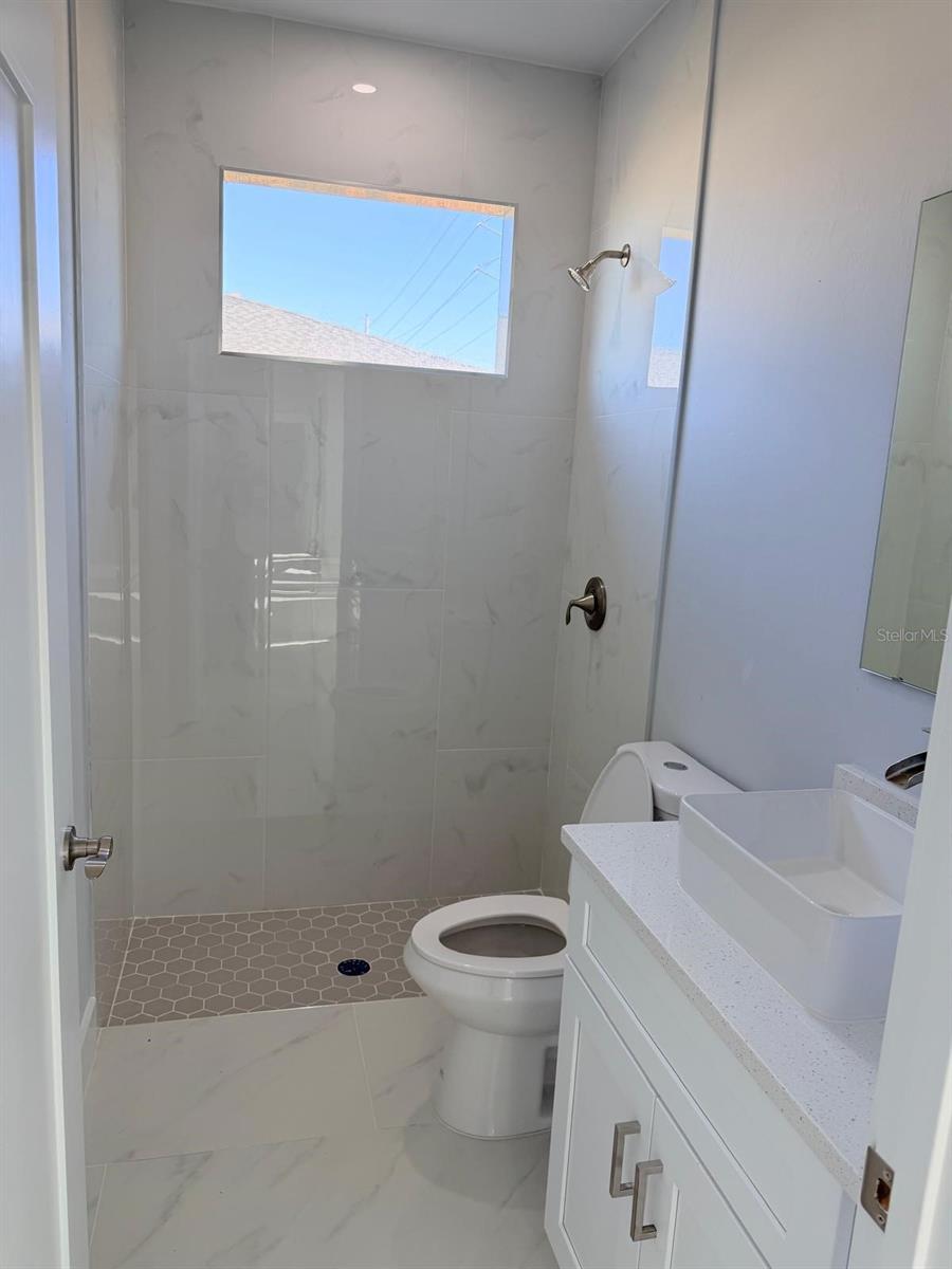 Image 25 of 62 For 313 El Dorado Boulevard N