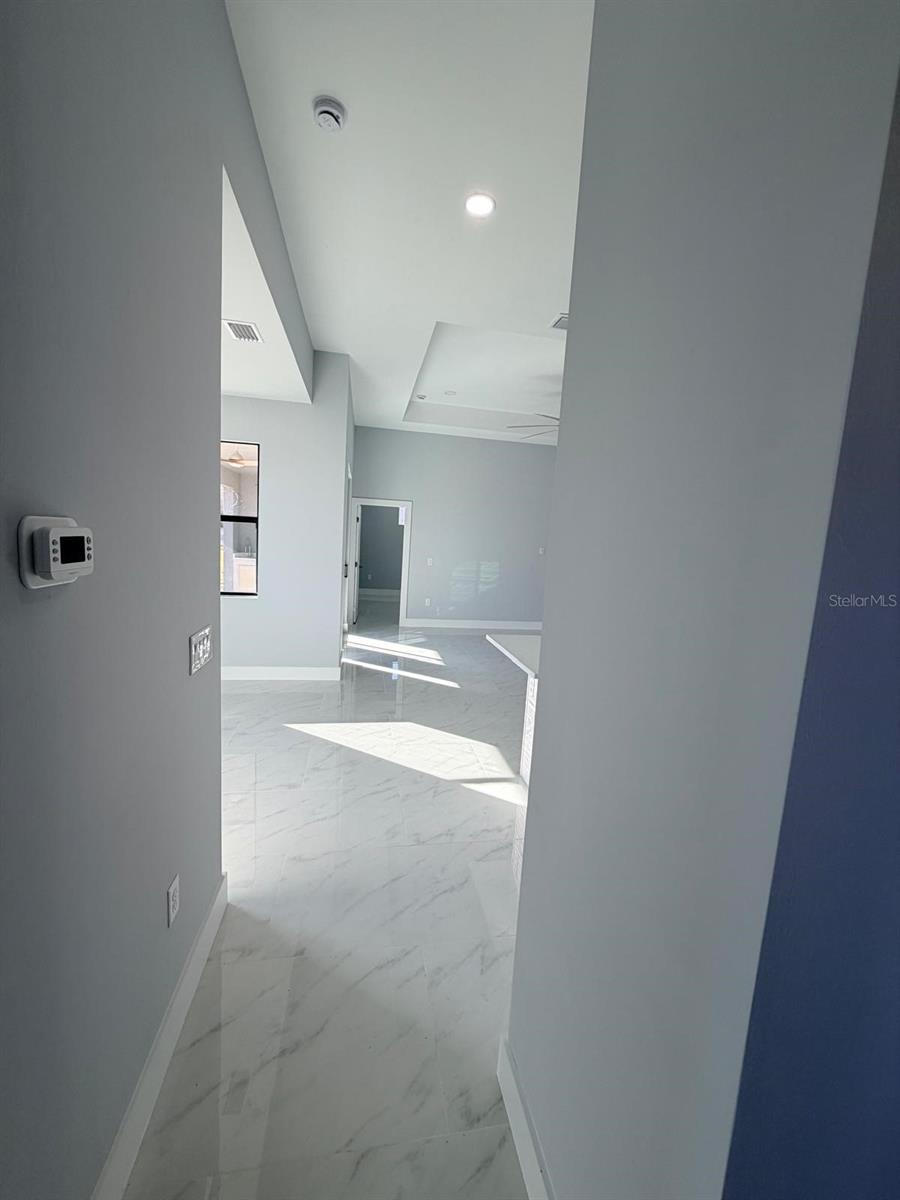 Image 30 of 62 For 313 El Dorado Boulevard N