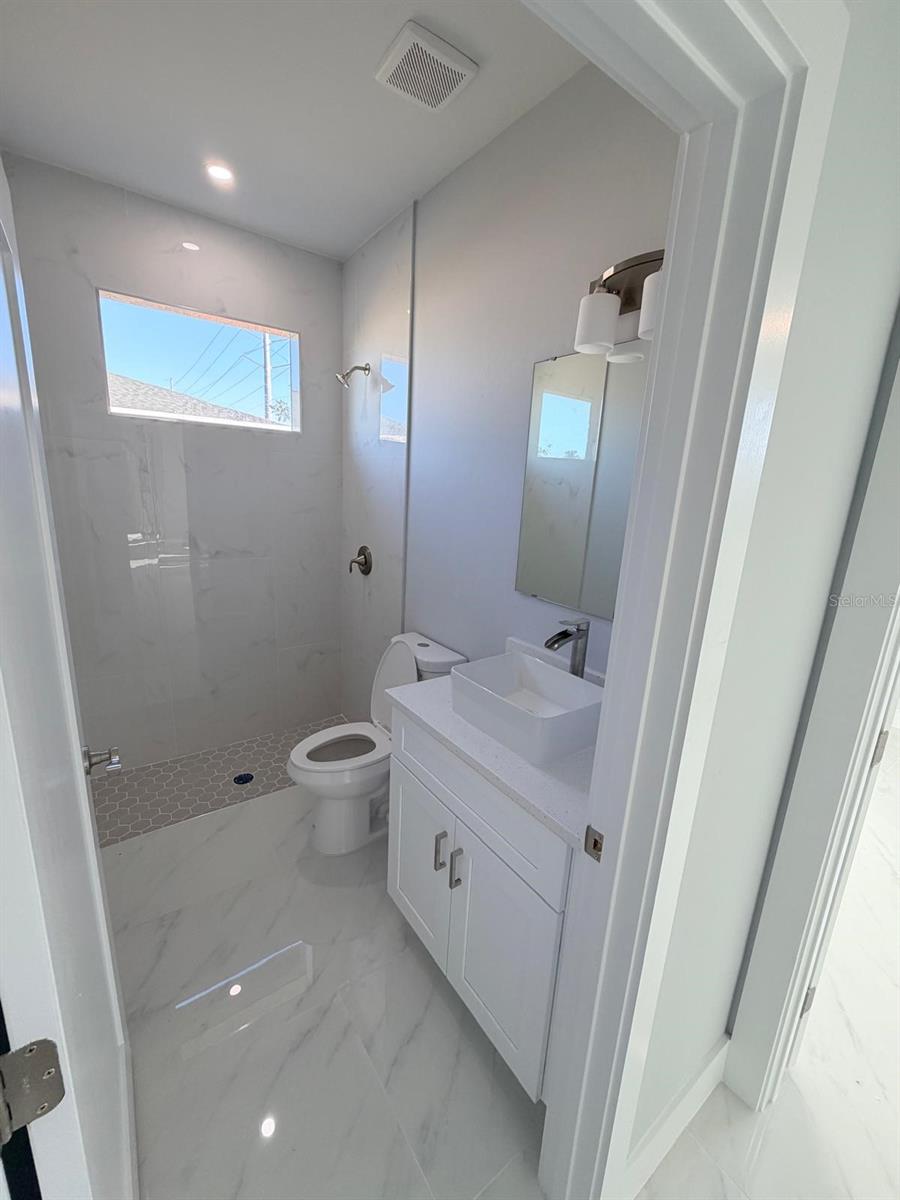 Image 39 of 62 For 313 El Dorado Boulevard N