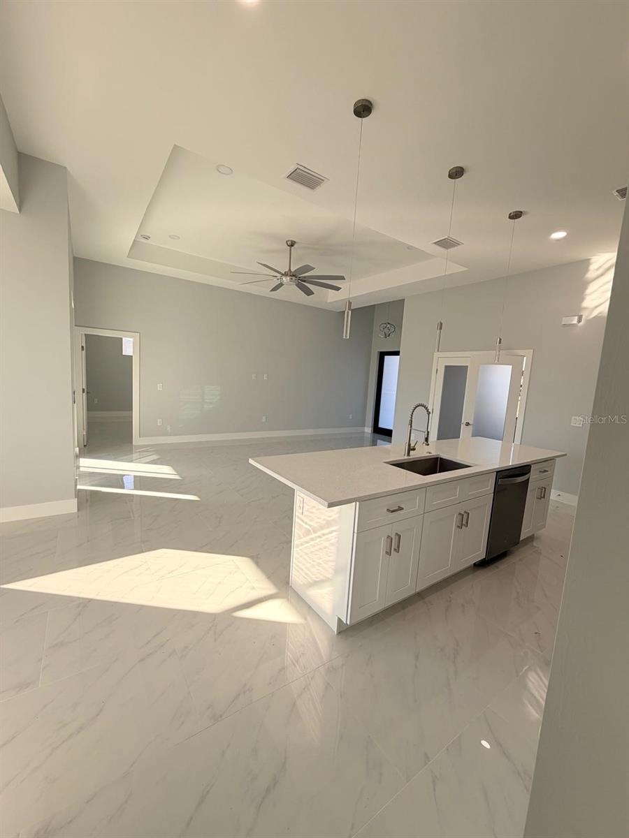 Image 43 of 62 For 313 El Dorado Boulevard N