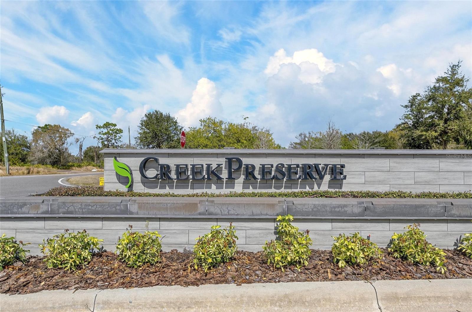 Listing photo id 50 for 16791 Delia Street