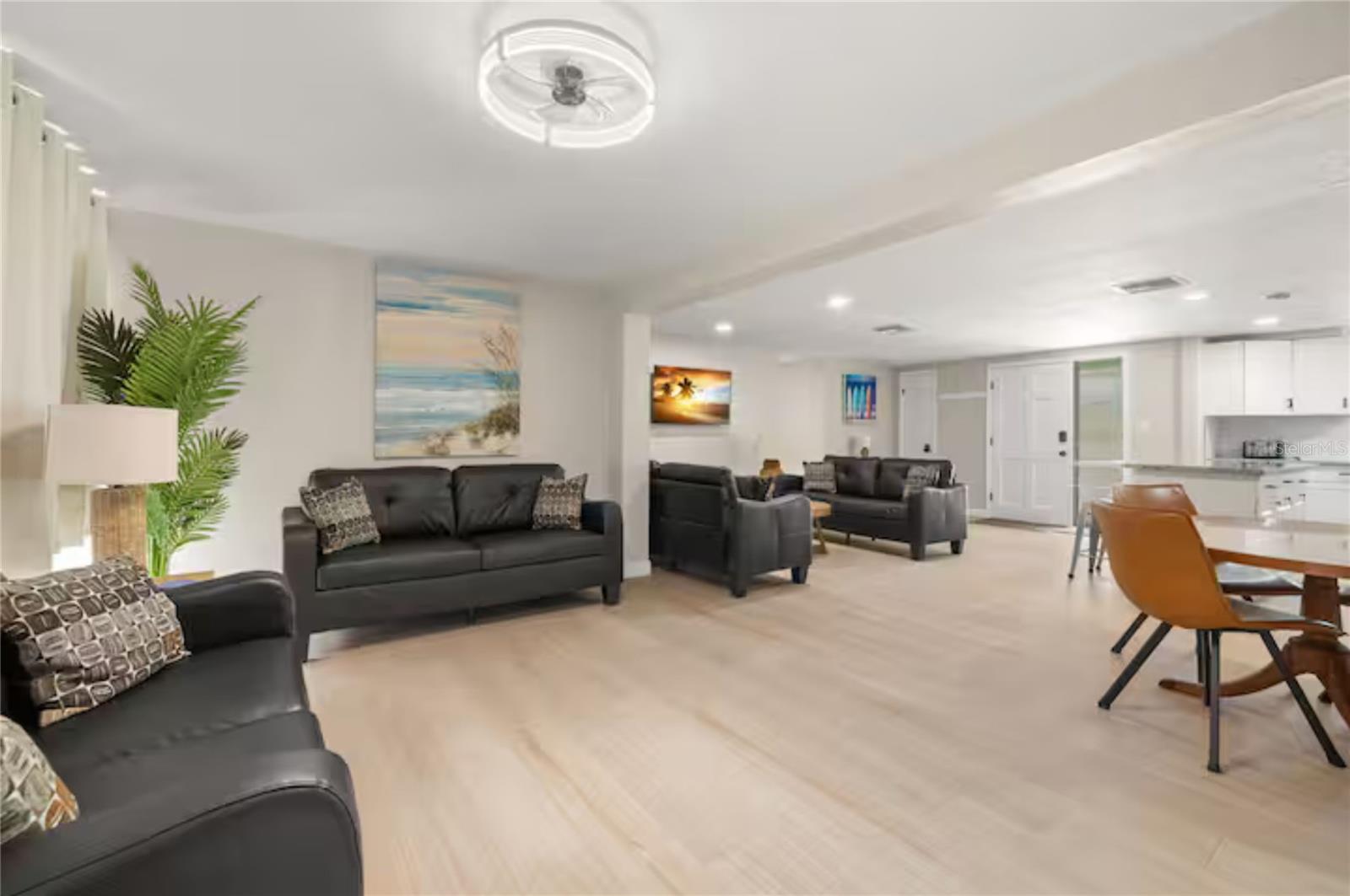 Image 12 of 44 For 201 South Street