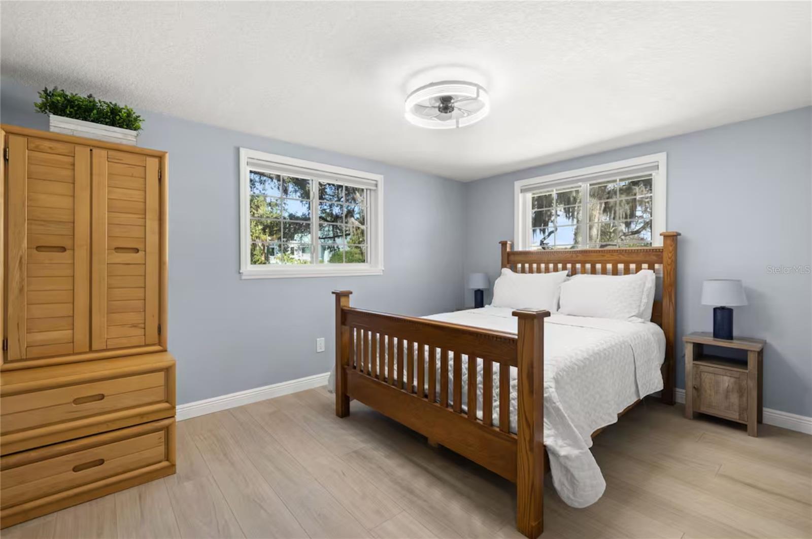 Image 14 of 44 For 201 South Street