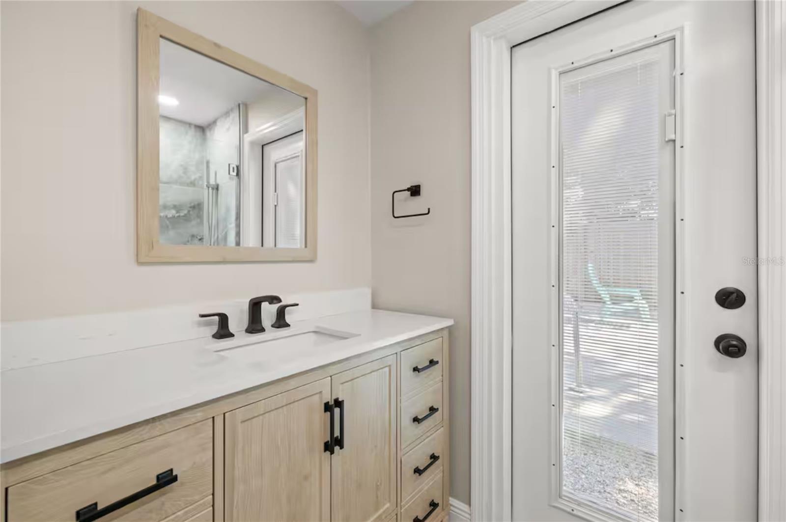 Image 17 of 44 For 201 South Street