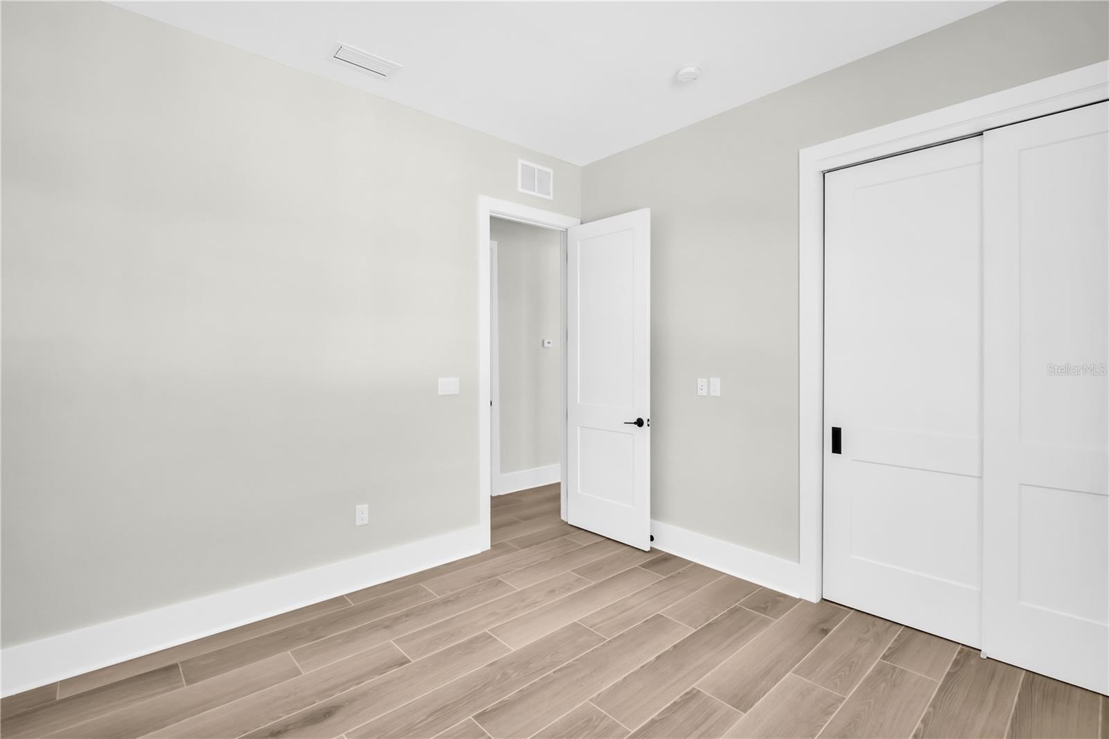 Image 26 of 56 For 187 145th Avenue E 4