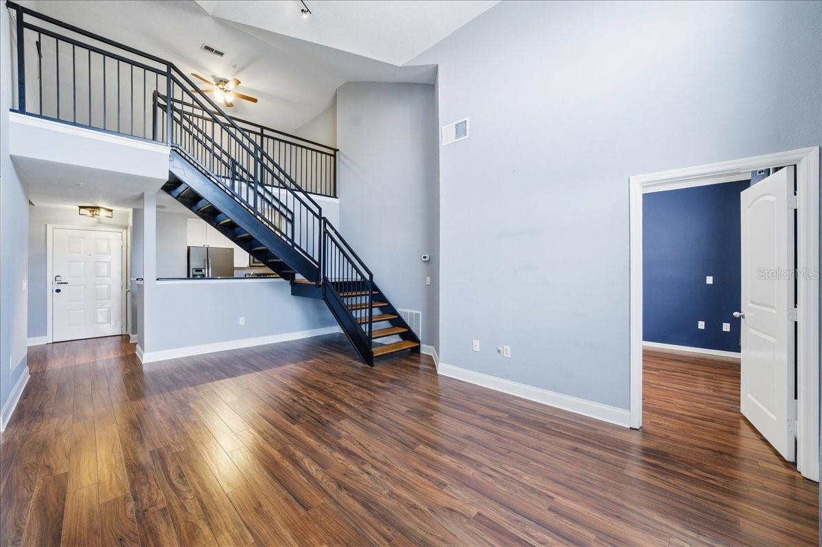 Image 13 of 67 For 4221 Spruce Street 1403