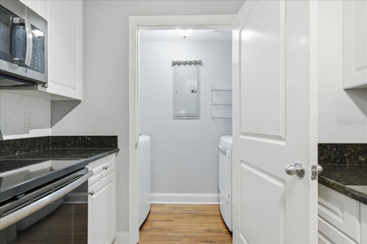 Image 25 of 67 For 4221 Spruce Street 1403