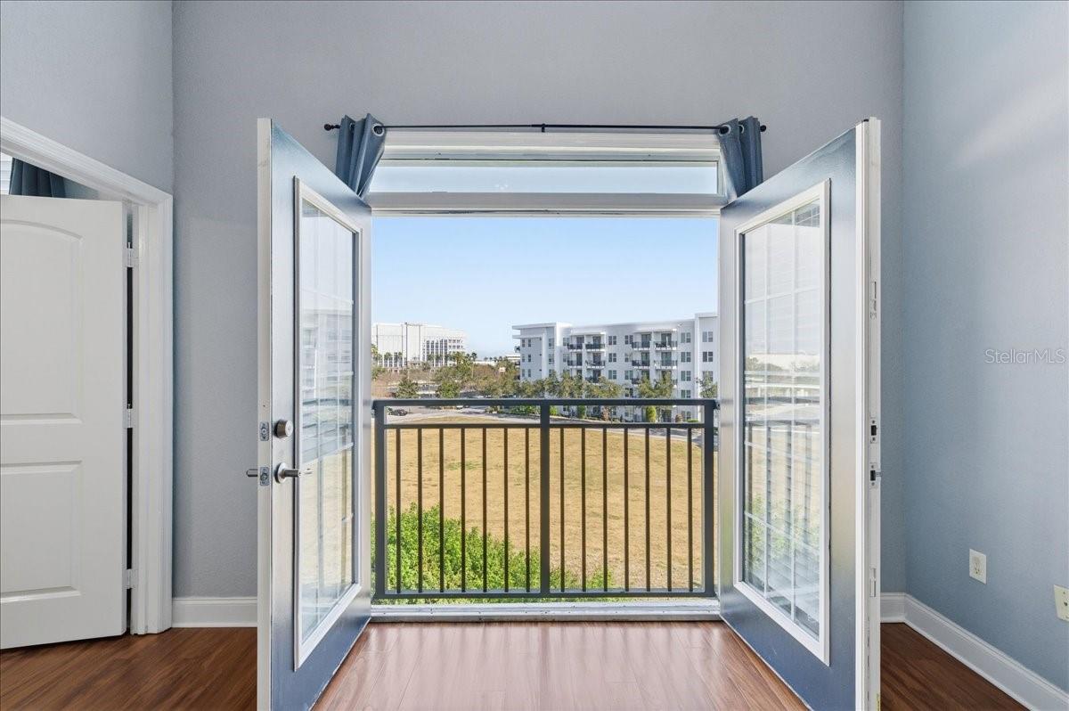 Image 29 of 67 For 4221 Spruce Street 1403