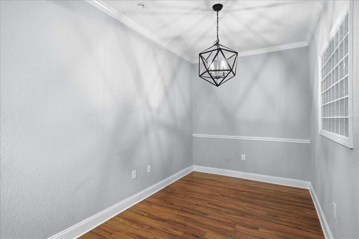 Image 31 of 67 For 4221 Spruce Street 1403