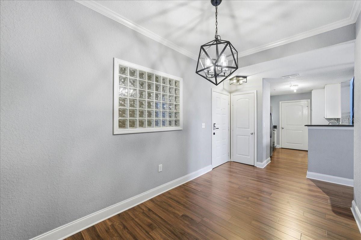 Image 33 of 67 For 4221 Spruce Street 1403