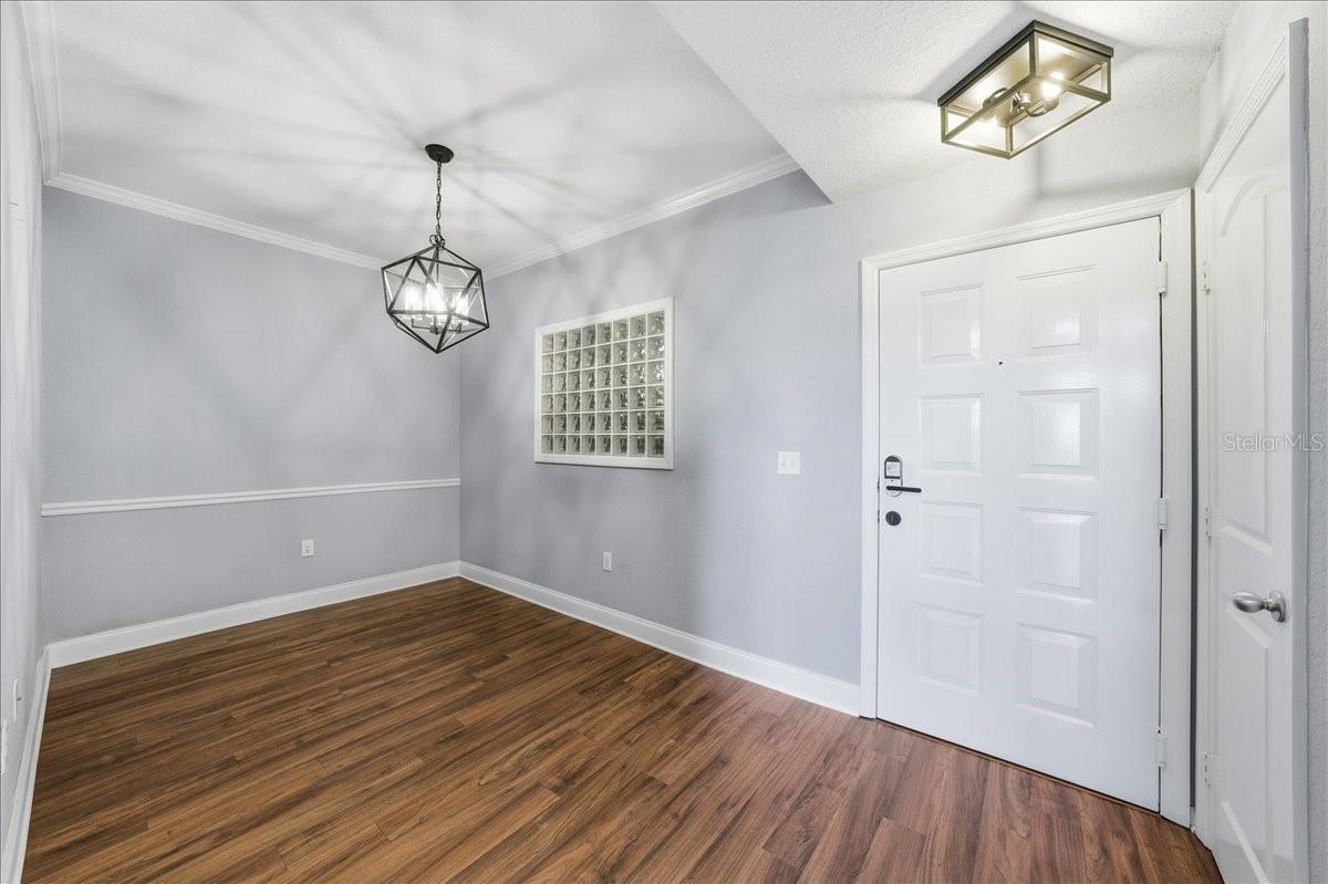 Image 35 of 67 For 4221 Spruce Street 1403