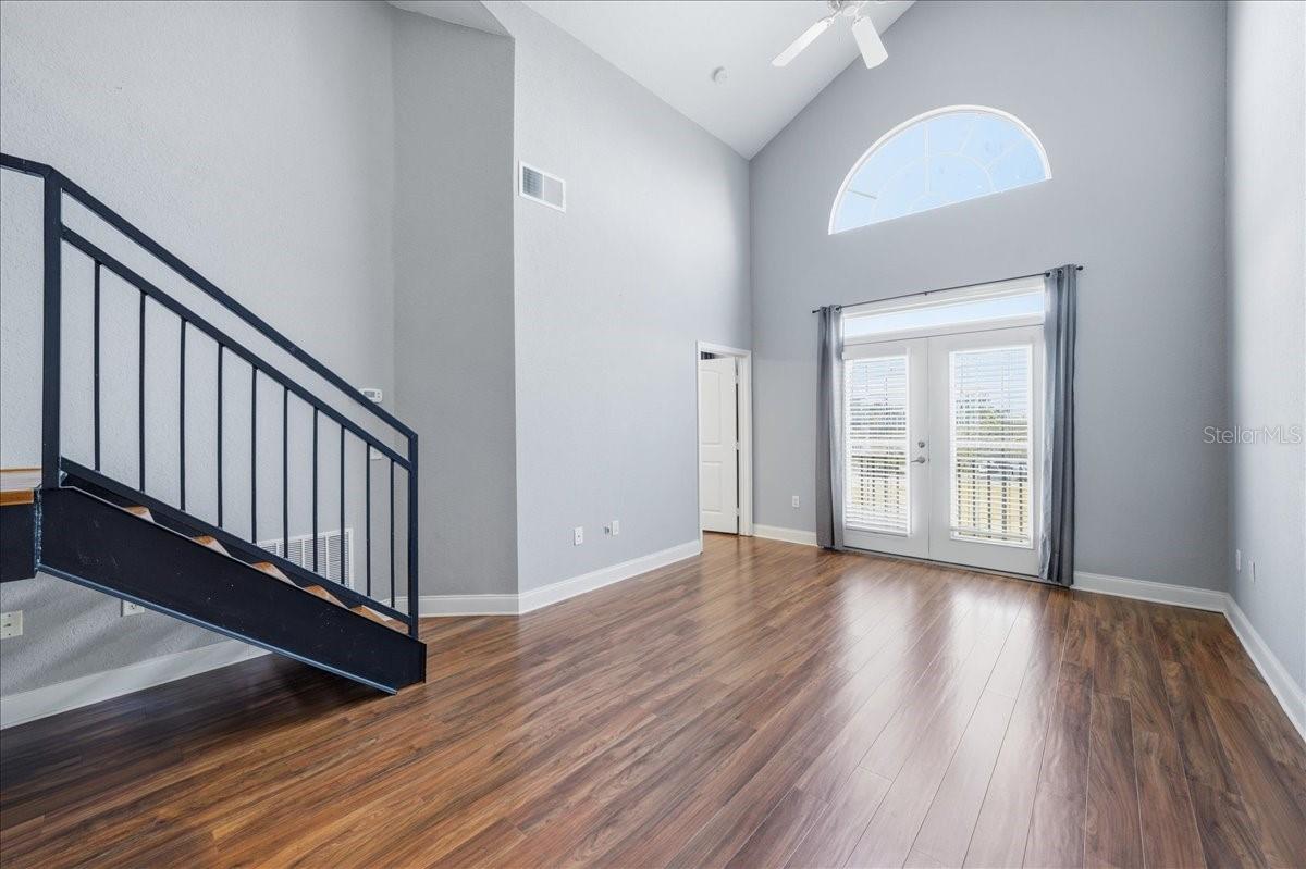 Image 8 of 67 For 4221 Spruce Street 1403