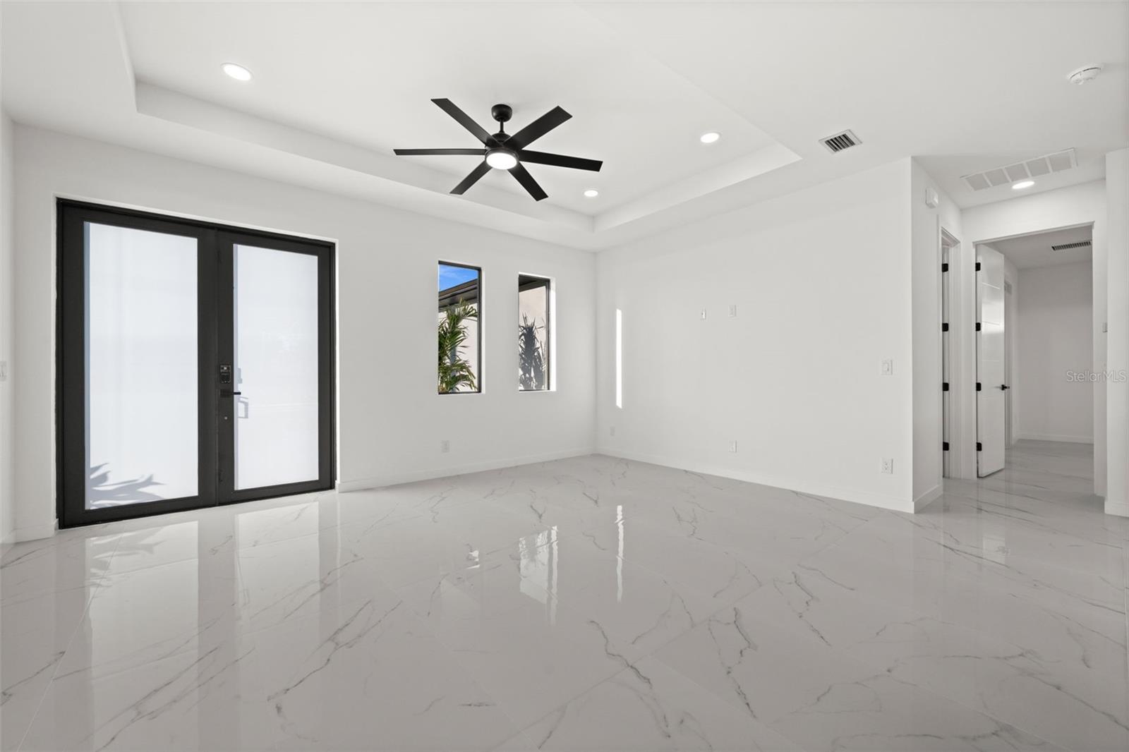 Image 7 of 49 For 1621 23rd Terrace